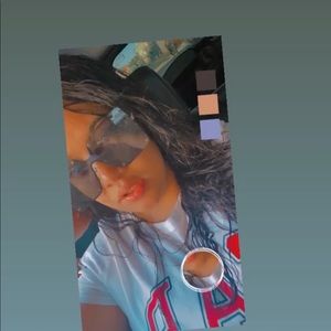 Meet your Posher, Yessica